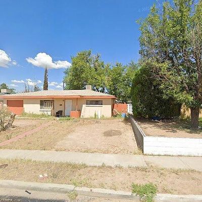 1945 Anderson Dr, Las Cruces, NM 88001