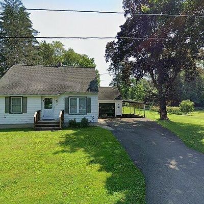 25 Hopkins St, Unadilla, NY 13849