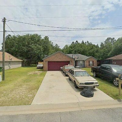 2557 Parkland Blvd, Hinesville, GA 31313