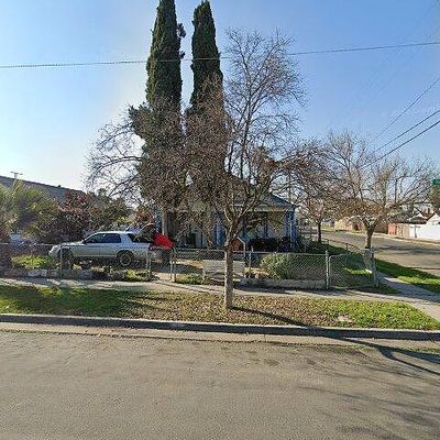 236 S Dearing Ave, Fresno, CA 93702