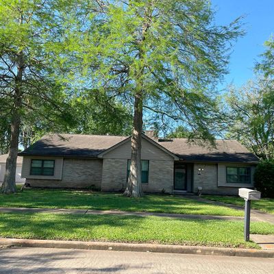 3135 Millbrook Ln, Missouri City, TX 77459