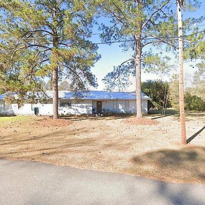 315 Newton Dr, Adel, GA 31620