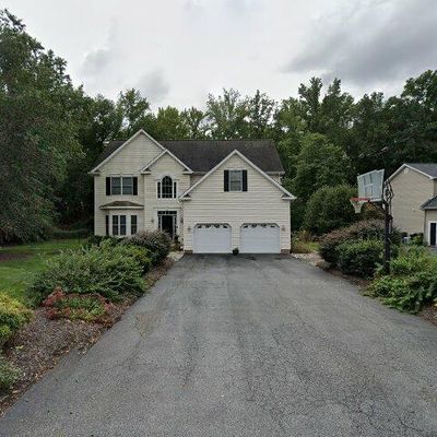 342 Scarlet Cir, Dover, DE 19904