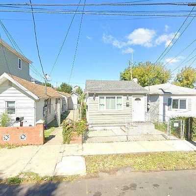 297 Colony Ave, Staten Island, NY 10306