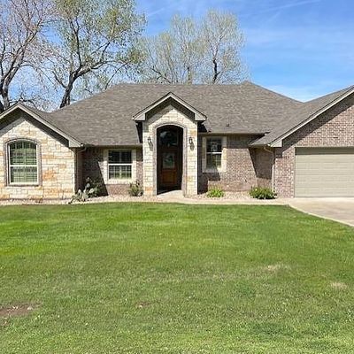 3924 E Chippewa Trl, Granbury, TX 76048