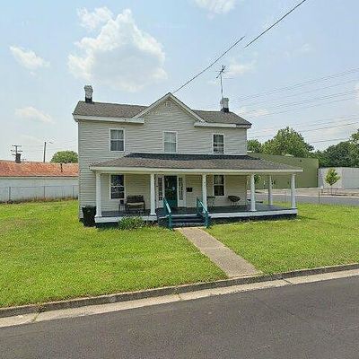 401 Chestnut St, Franklin, VA 23851