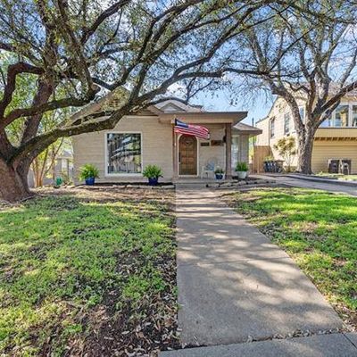 4113 Locke Ave, Fort Worth, TX 76107