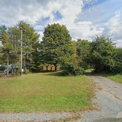 3567 Wards Rd, Altavista, VA 24517