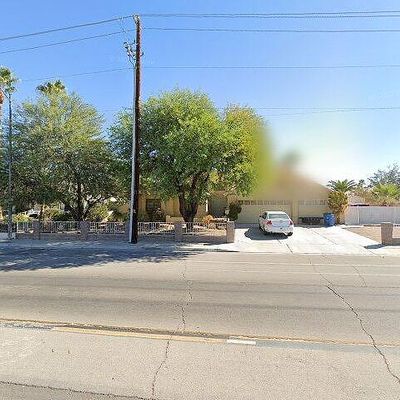 3701 N Torrey Pines Dr, Las Vegas, NV 89108