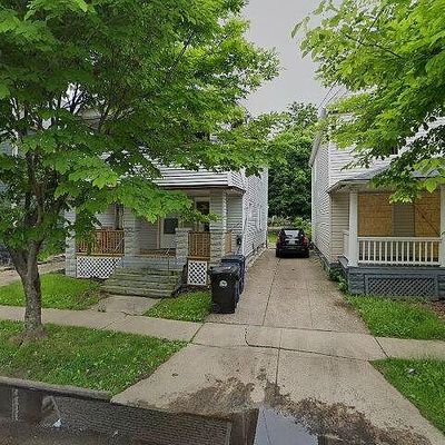 3727 Newark Ave, Cleveland, OH 44109