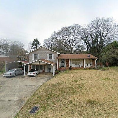 3805 Spring Valley Rd, Anniston, AL 36207