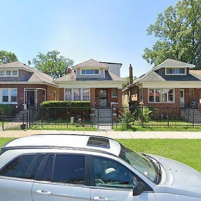 4909 W Kamerling Ave, Chicago, IL 60651