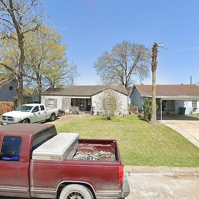 503 Live Oak St, Pasadena, TX 77506