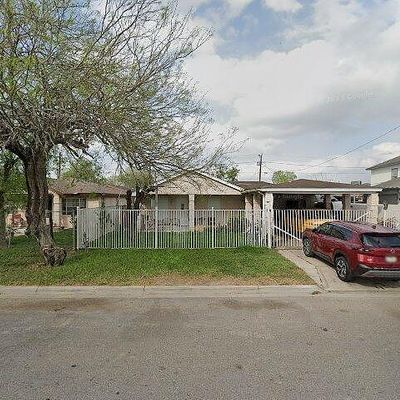 4621 Palacio Real Dr, Brownsville, TX 78521