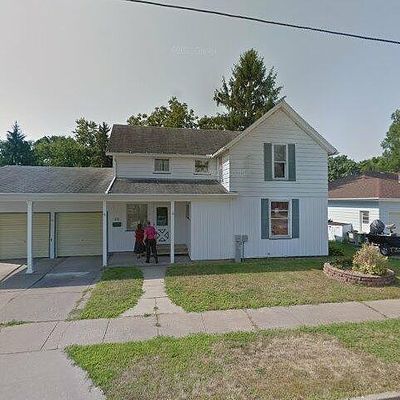 616 Maple Ave, Muscatine, IA 52761