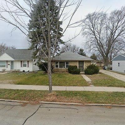 5526 W Morgan Ave, Milwaukee, WI 53220