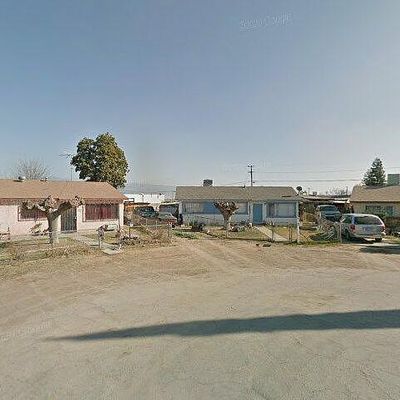 7917 Jay St, Lamont, CA 93241