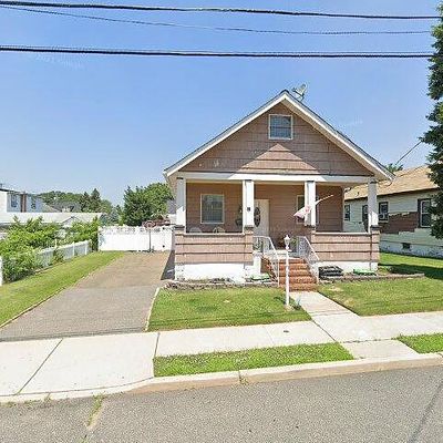 8 Grand St, South Amboy, NJ 08879