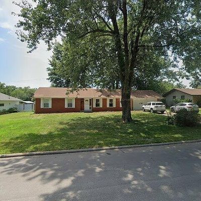 808 W Sylvania St, Springfield, MO 65807