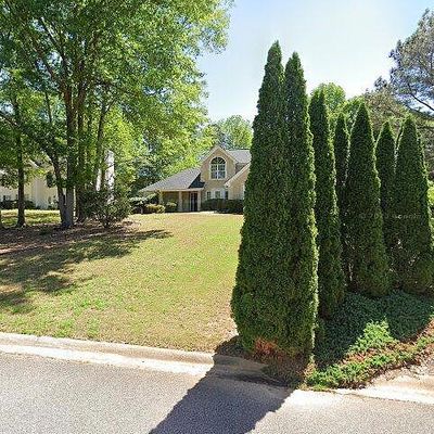 70 Southfield Dr, Newnan, GA 30265