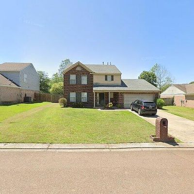 7387 Fox Creek Dr, Olive Branch, MS 38654