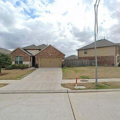 9506 Summer River Dr, Richmond, TX 77406