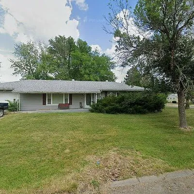 9 Pleasant Ln, Keokuk, IA 52632