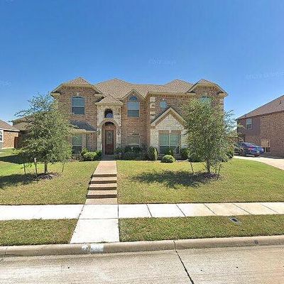 915 Hidden Lakes Dr, Cedar Hill, TX 75104