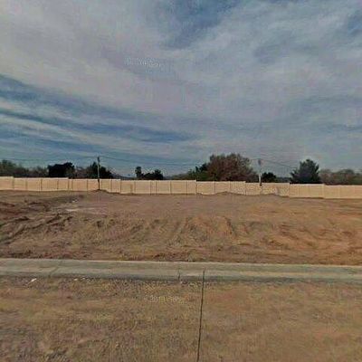 921 Broadway Ave, Barstow, CA 92311