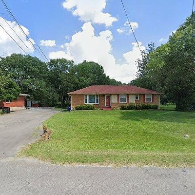 103 Newport Dr, Old Hickory, TN 37138