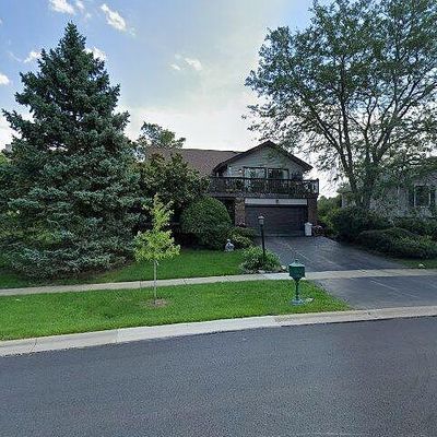 1037 Partridge Ln, Lake Zurich, IL 60047