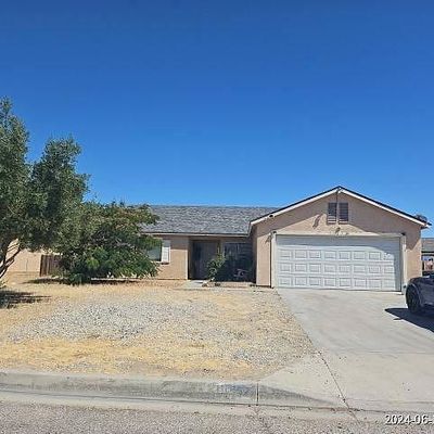 10452 Kemper Ave, Adelanto, CA 92301