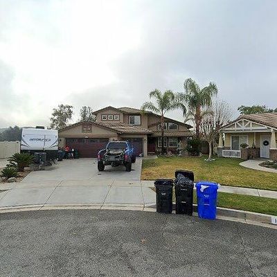 13680 Village Ct, Yucaipa, CA 92399