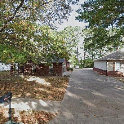 1382 N Tradition Ave, Fayetteville, AR 72704