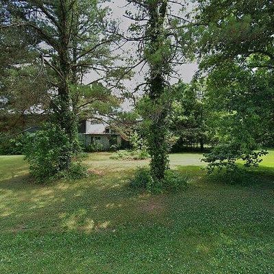 144 Mcleary Rd, Jackson, TN 38305