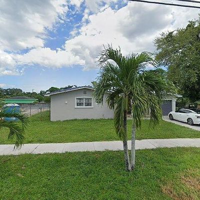 16215 Nw 39 Th Pl, Opa Locka, FL 33054