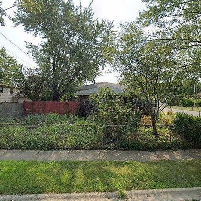 16400 Roy St, Oak Forest, IL 60452