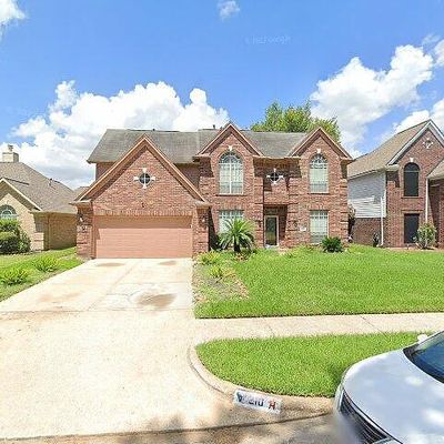 210 Shekel Ln, Houston, TX 77015