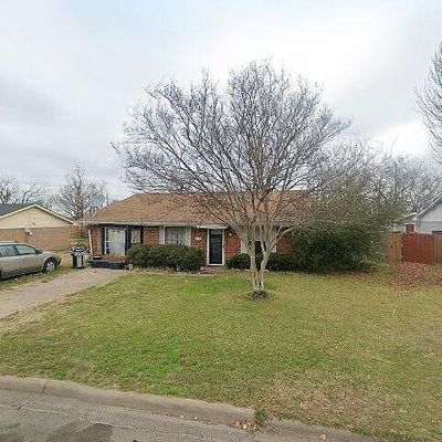 210 W Andrew Dr, Mabank, TX 75147