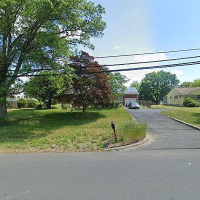 2236 Pennington Rd, Ewing, NJ 08638