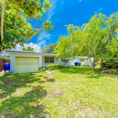 2243 Wiley Ct, Hollywood, FL 33020