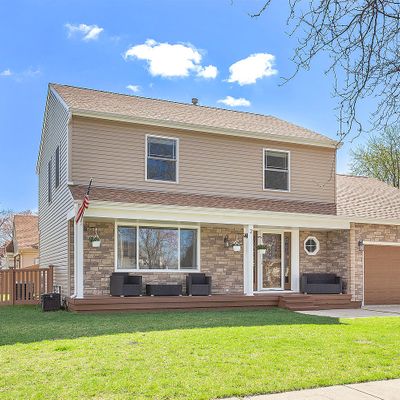 2 Hunter Ct, Montgomery, IL 60538