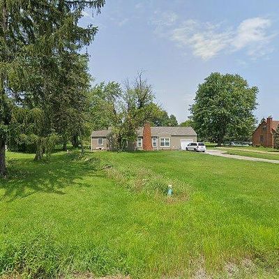 26836 Cook Rd, Olmsted Twp, OH 44138