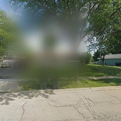 275 Illinois Blvd, Hoffman Estates, IL 60169