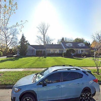 28 Brinckerhoff Ave, Freehold, NJ 07728