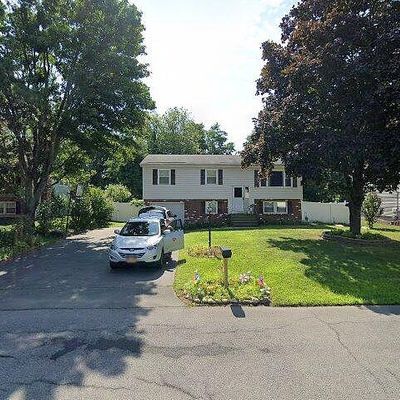 24 Jo Ann Ct, Albany, NY 12205