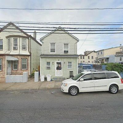 329 Crosby Ave, Paterson, NJ 07502