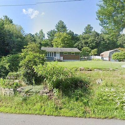 36 Hartness Rd, Sutton, MA 01590