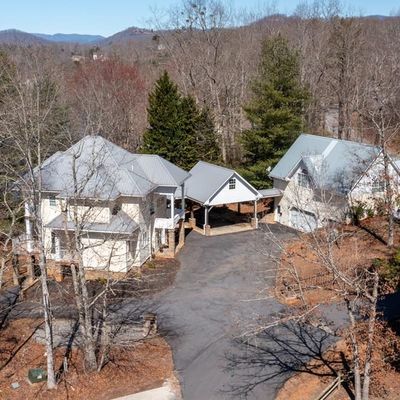 30 Berrong Dr, Hayesville, NC 28904