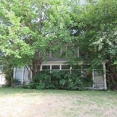 305 E Washington St, Mount Pleasant, IA 52641